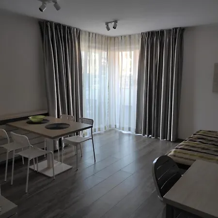 아파트 Private Baltic Cliff Obok Latarni Morskiej