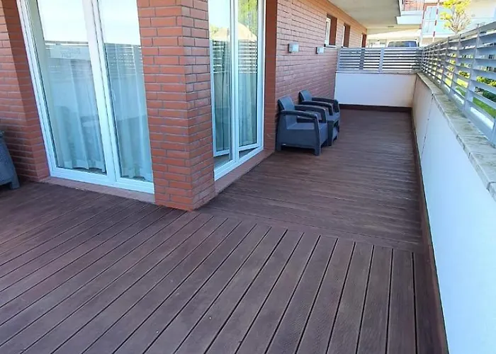 Private Baltic Cliff Obok Latarni Morskiej Apartment